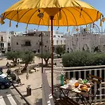 Don Gil בית הארחה 4*
